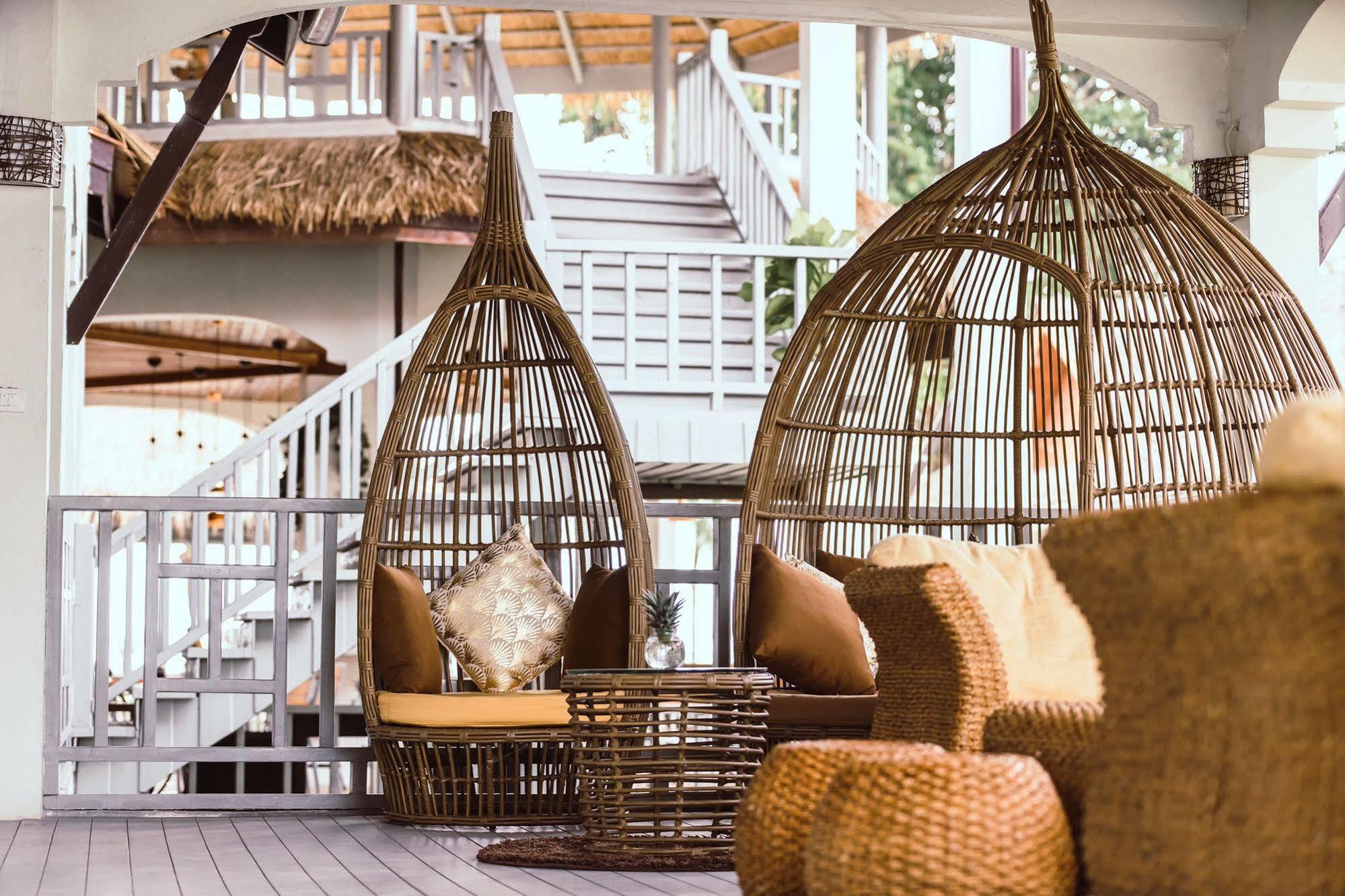 Hive Khaolak Beach Resort (Adults Only) Кхаулак Экстерьер фото