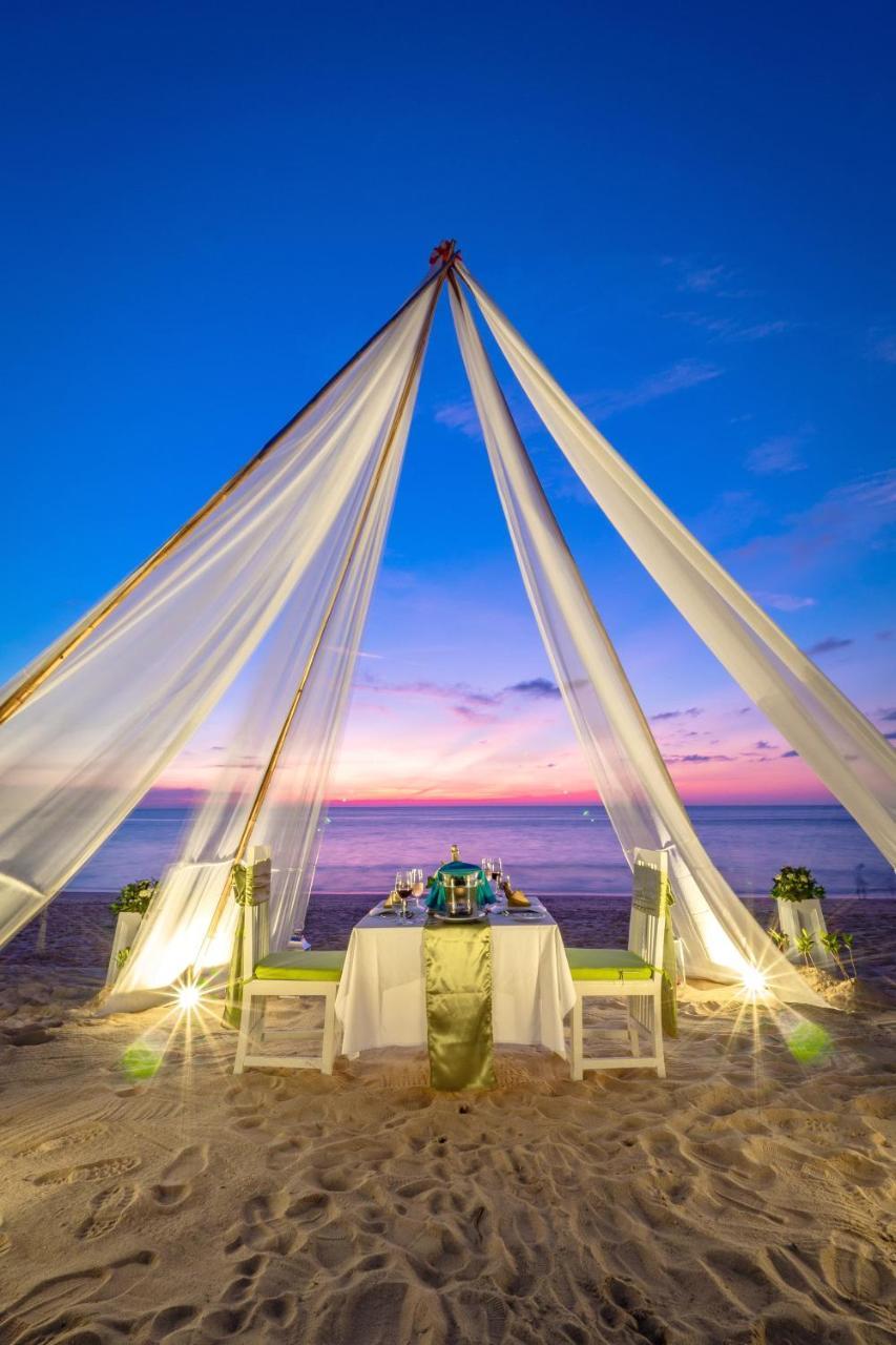 Hive Khaolak Beach Resort (Adults Only) Кхаулак Экстерьер фото